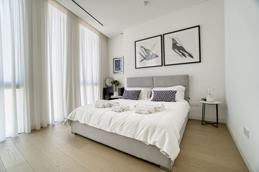 563503-high-rise-apartment-for-sale-in-neapolis_full