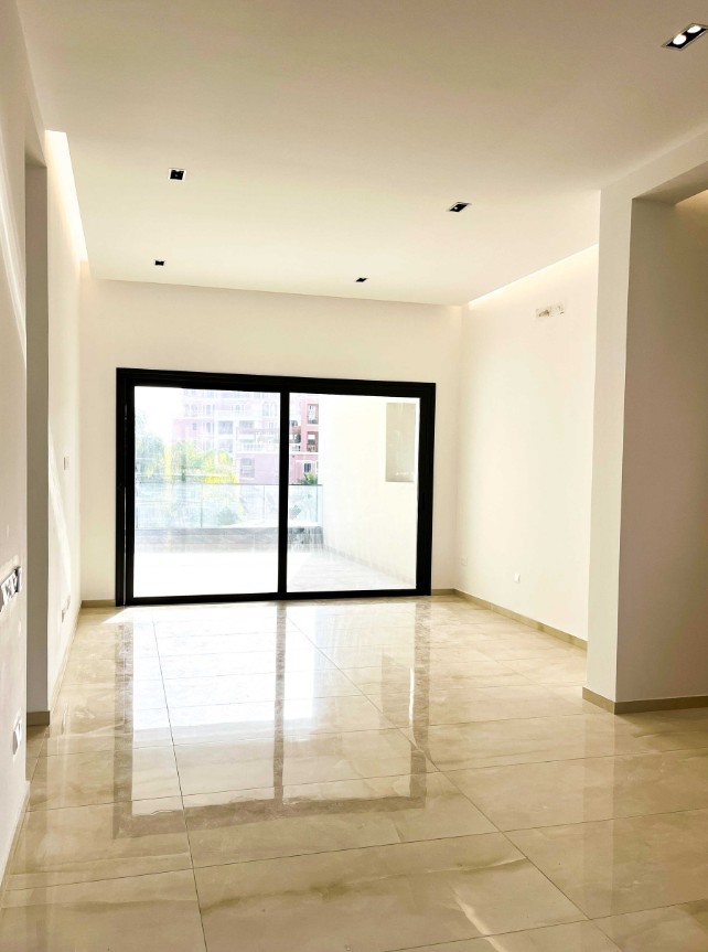 564861-apartment-for-sale-in-papas_full