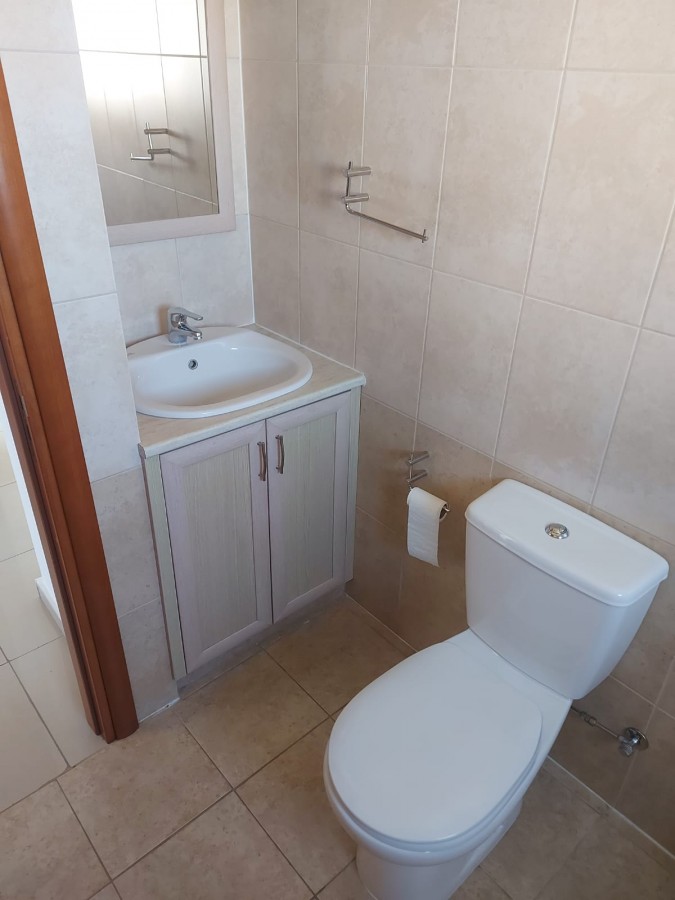 566732-apartment-for-sale-in-larnaka-skala_full