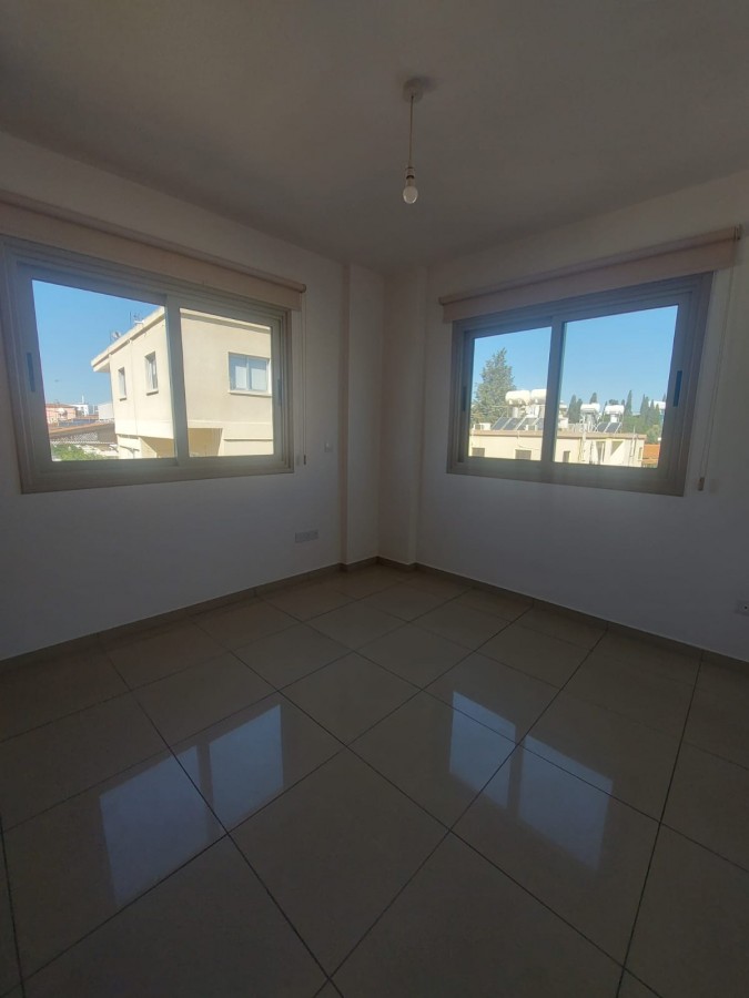 566736-apartment-for-sale-in-larnaka-skala_full