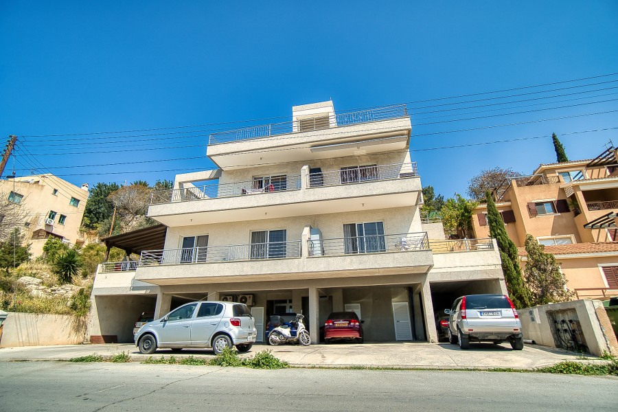 572628-apartment-for-sale-in-paphos-town_full