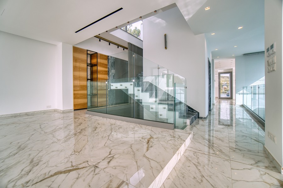 575458-detached-villa-for-sale-in-select-location_full