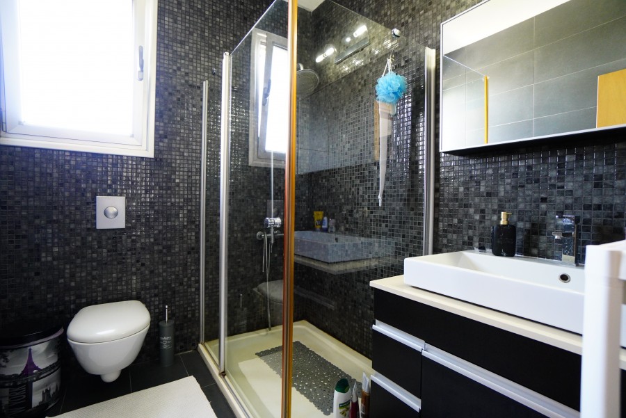 575828-detached-villa-for-sale-in-select-location_full