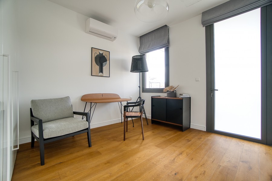 576239-apartment-for-sale-in-columbia_full