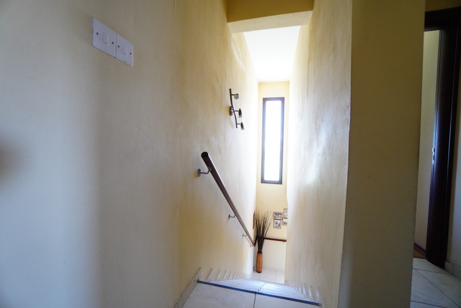 576852-semi-detached-villa-for-sale-in-livadia_full