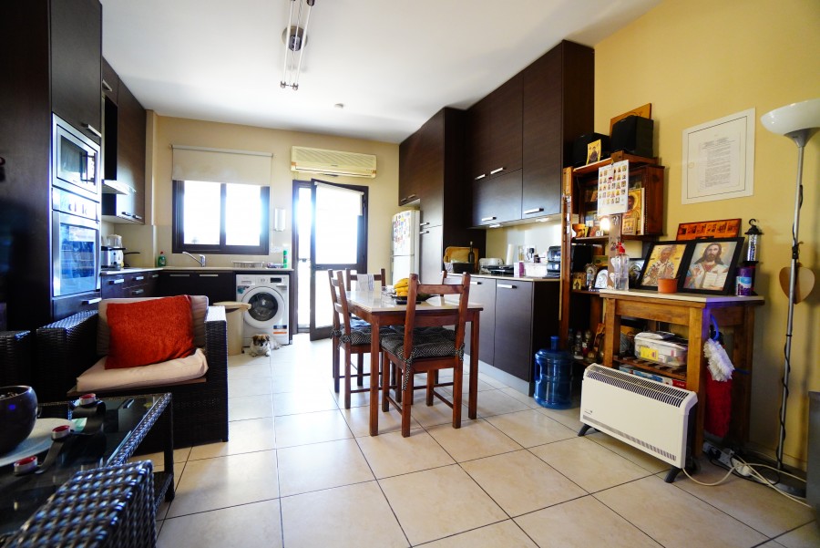 576855-semi-detached-villa-for-sale-in-livadia_full