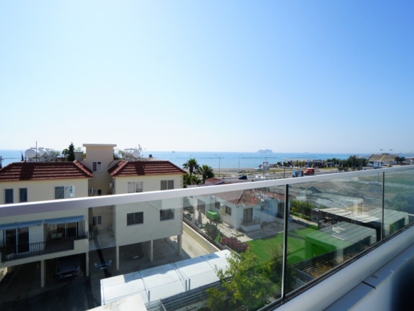 579111 detached villa for sale in livadia full