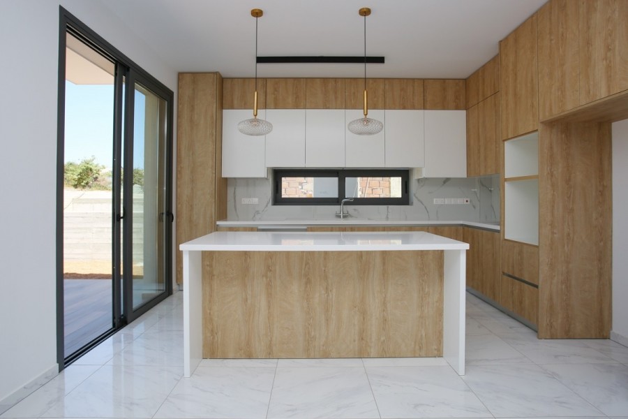 581337-villa-in-mesoyi-pafos_full