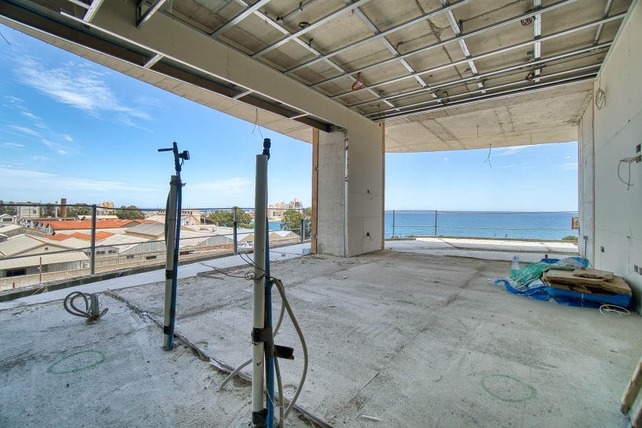 588186-high-rise-apartment-for-sale-in-limassol-marina_full