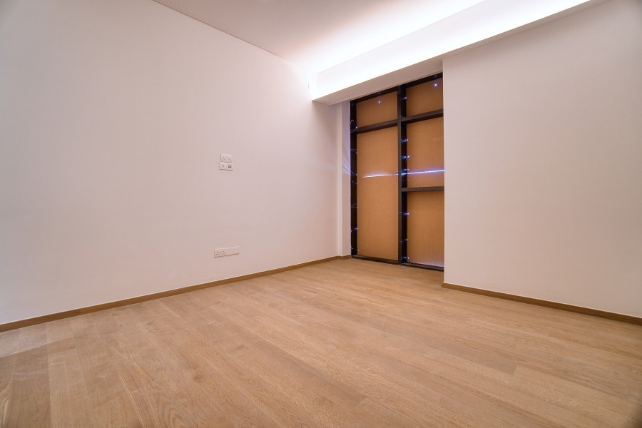 588202-high-rise-apartment-for-sale-in-limassol-marina_full