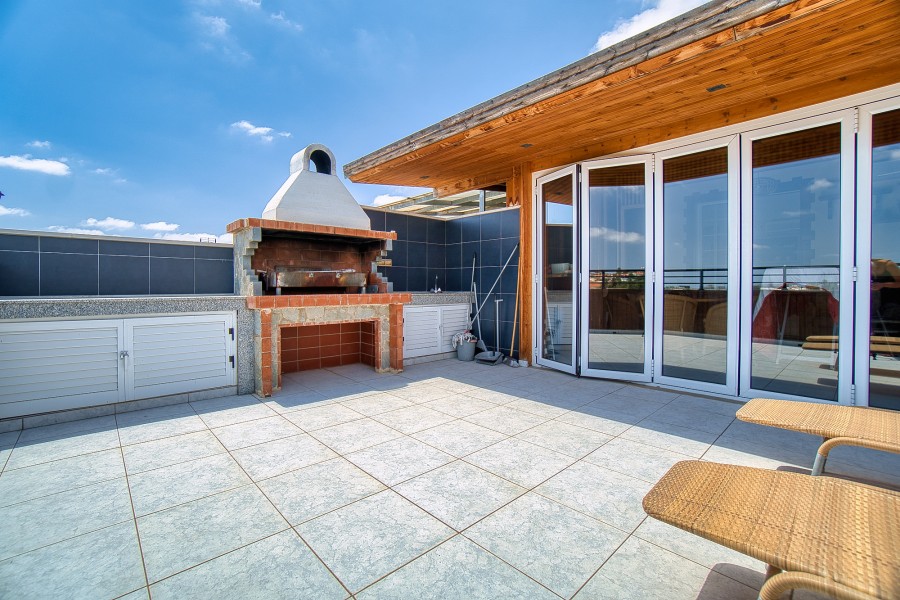 594104-penthouse-for-sale-in-chloraka_full