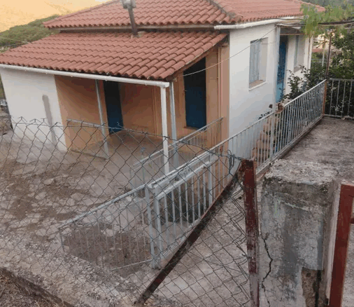 5F451CA1 0137 43E3 9F5A E0B103A2182B