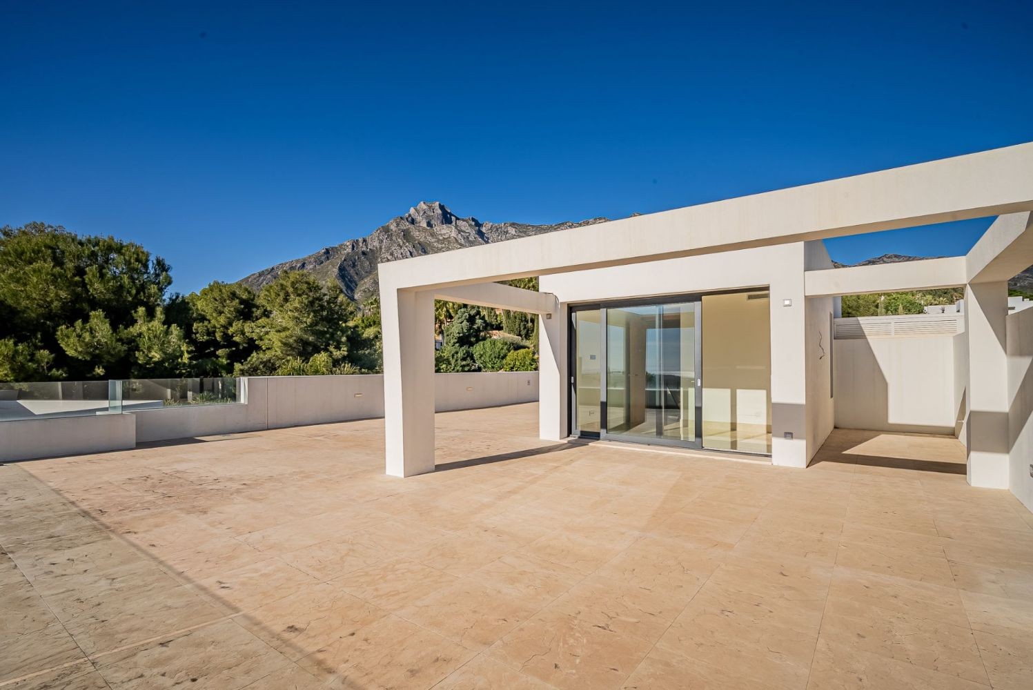 5cb69e23-c8c2-4b5c-a80c-219487093a8a