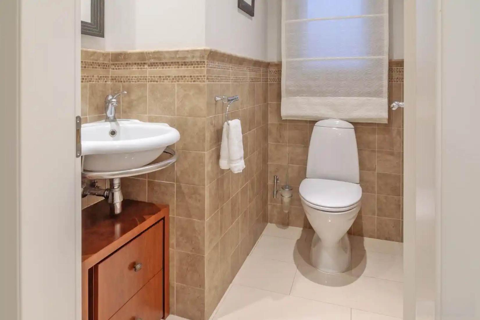 5f14af798b5952af10d2101401fd46ec-copy-large