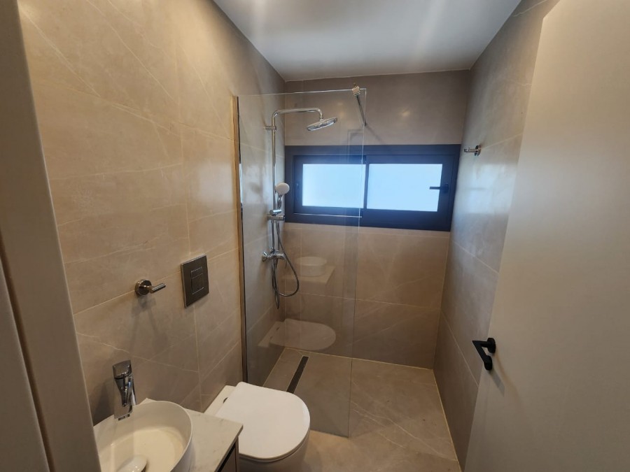 600037-apartment-for-sale-in-zakaki_full