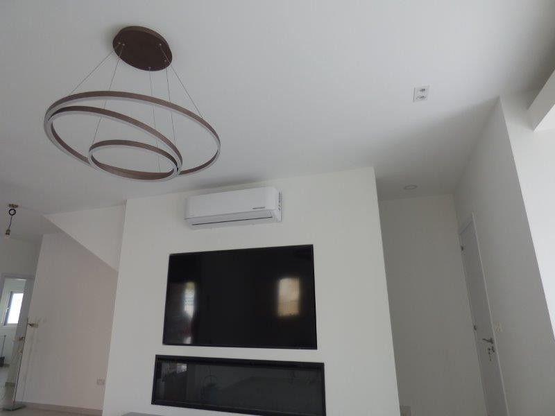 600112-beautiful-three-bedroom-energy-efficient-home-in-oroklini-for-sale_full