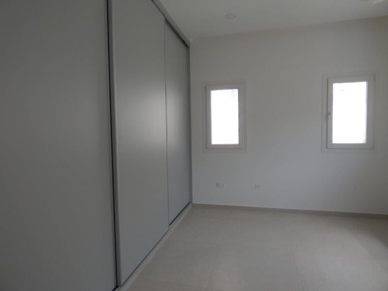 600114-beautiful-three-bedroom-energy-efficient-home-in-oroklini-for-sale_full