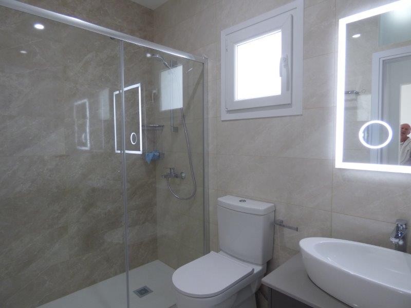 600117-beautiful-three-bedroom-energy-efficient-home-in-oroklini-for-sale_full