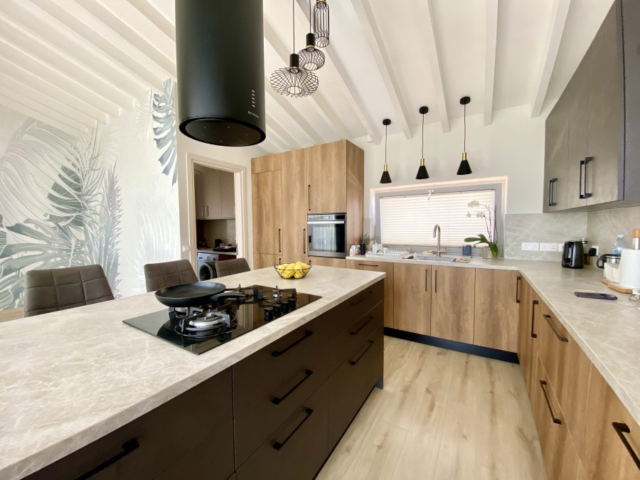 601751-bungalow-for-sale-in-souni-zanakia_full