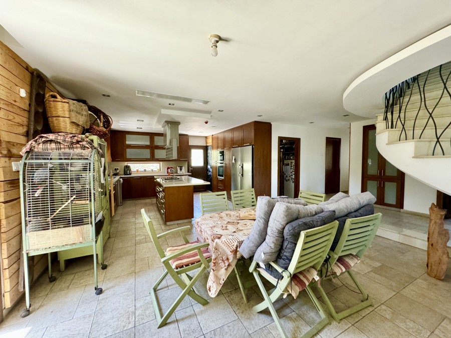 608186-detached-villa-for-sale-in-akrounta_full