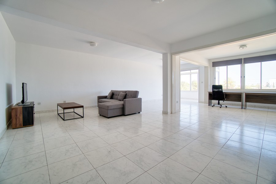 608857-apartment-for-sale-in-paphos-town_full