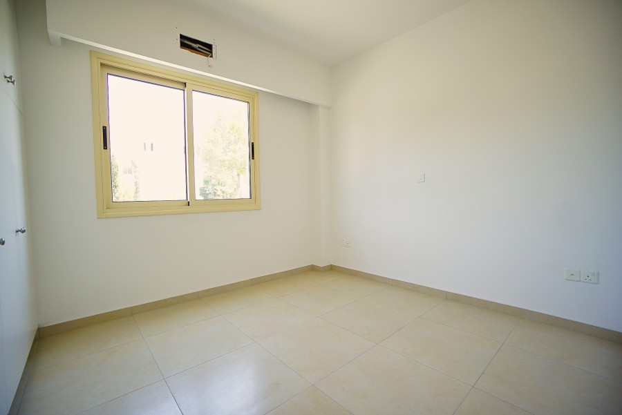 609417-apartment-for-sale-in-select-location_full
