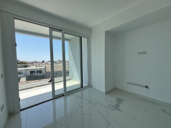 611607 apartment for sale in old town full