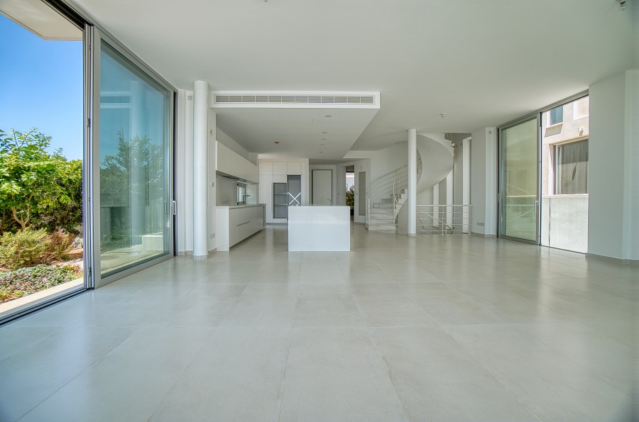 613377-detached-villa-for-sale-in-pegia-coral-bay_full