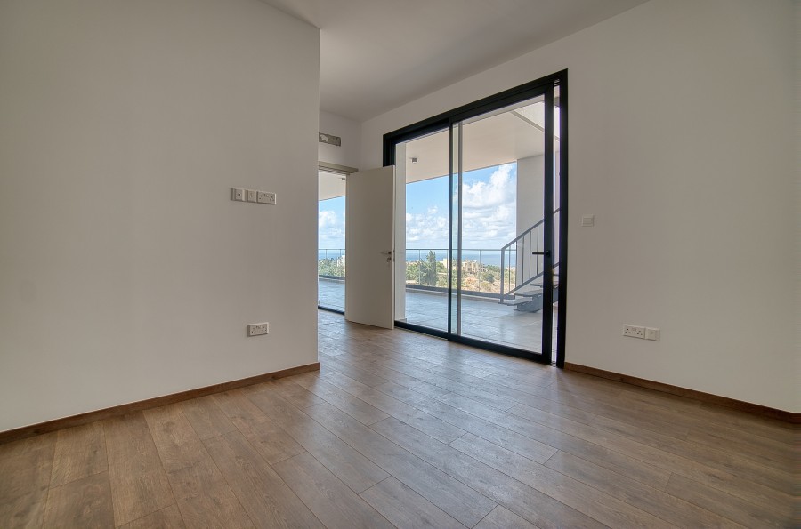 622242-detached-villa-for-sale-in-select-location_full