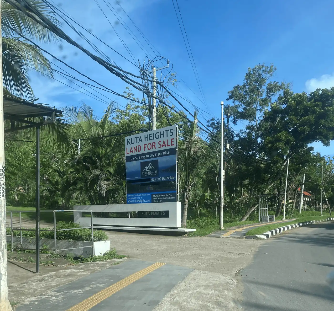 Land for sale in Kuta Heights, Lombok, ideal for investment.