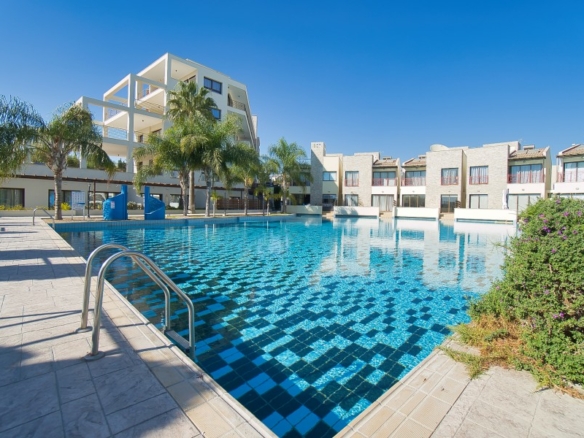 635186 apartment for sale in mouttagiaka full