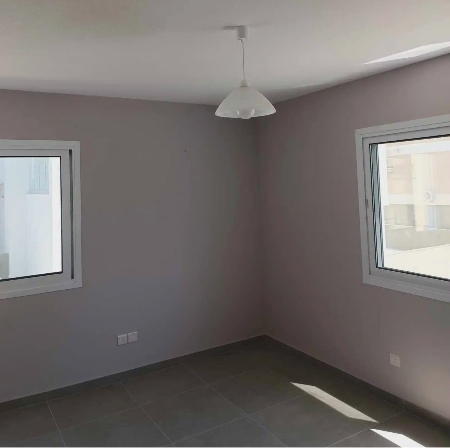 635771-apartment-for-sale-in-oroklini_full