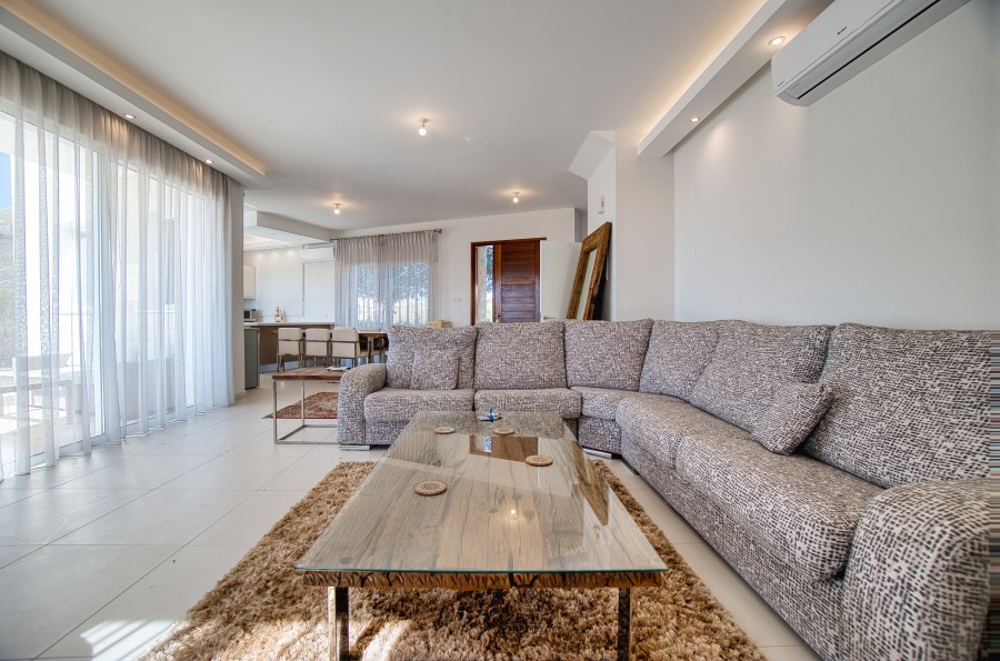 638682-detached-villa-for-sale-in-chloraka_full