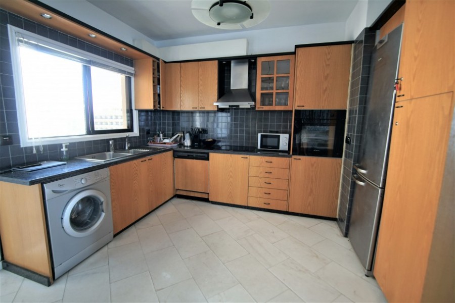 639109-apartment-for-sale-in-neapolis_full