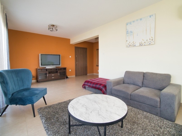 640632 apartment for sale in petrou pavlou full