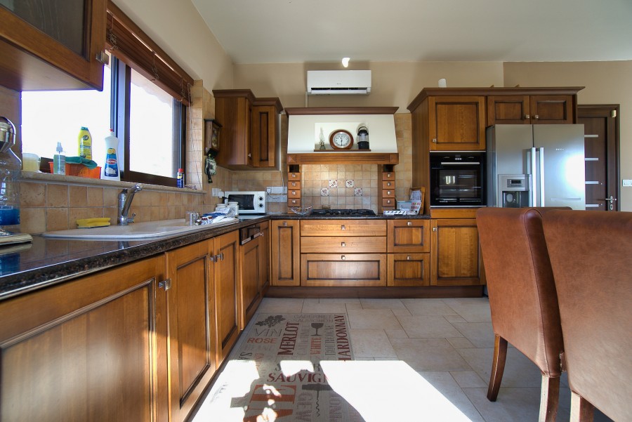 641080-detached-villa-for-sale-in-pera-pedi_full