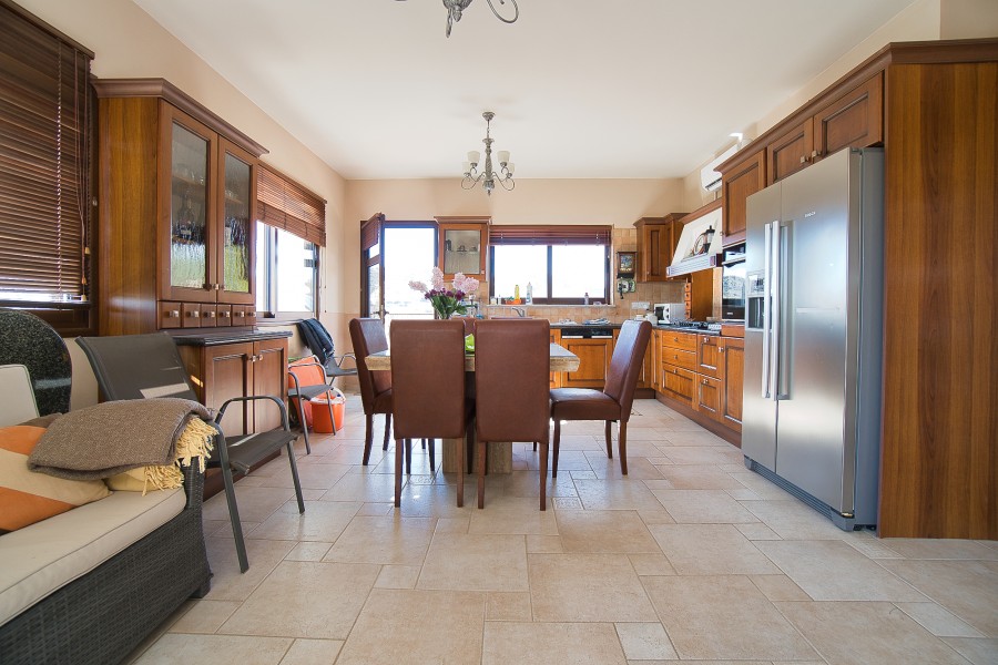 641082-detached-villa-for-sale-in-pera-pedi_full
