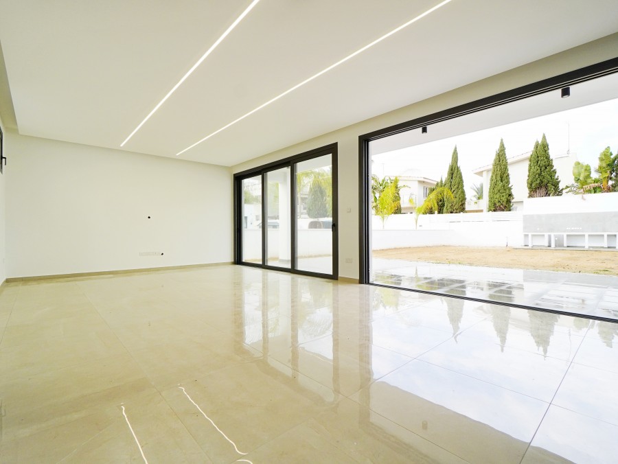 641452-detached-villa-for-sale-in-pyla-tourist-area_full