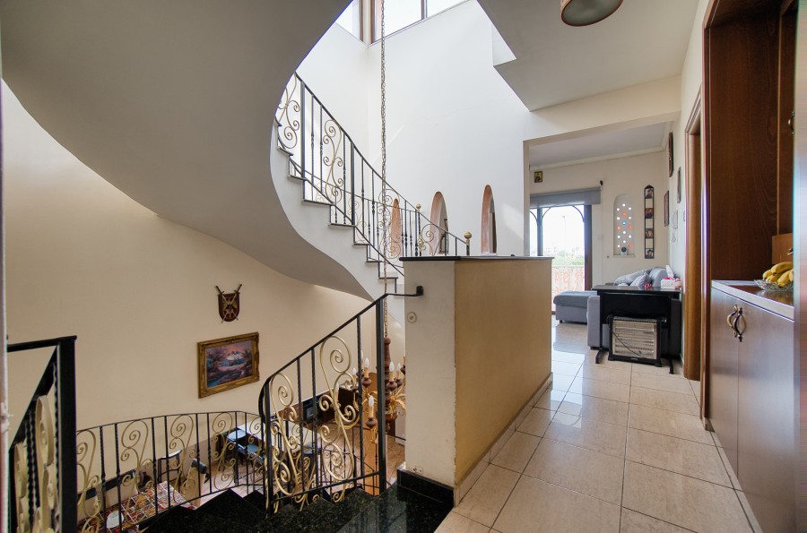 646020-detached-villa-for-sale-in-zakaki_full