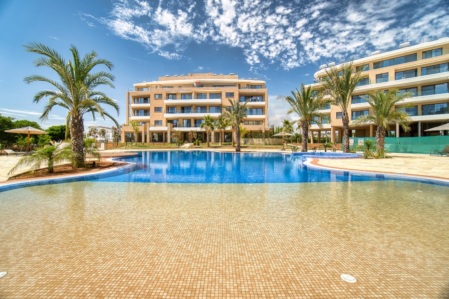 647528-apartment-for-sale-in-limassol_full