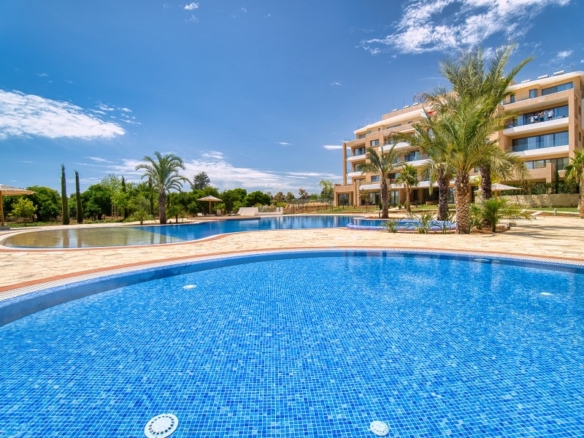 647540 apartment for sale in limassol full