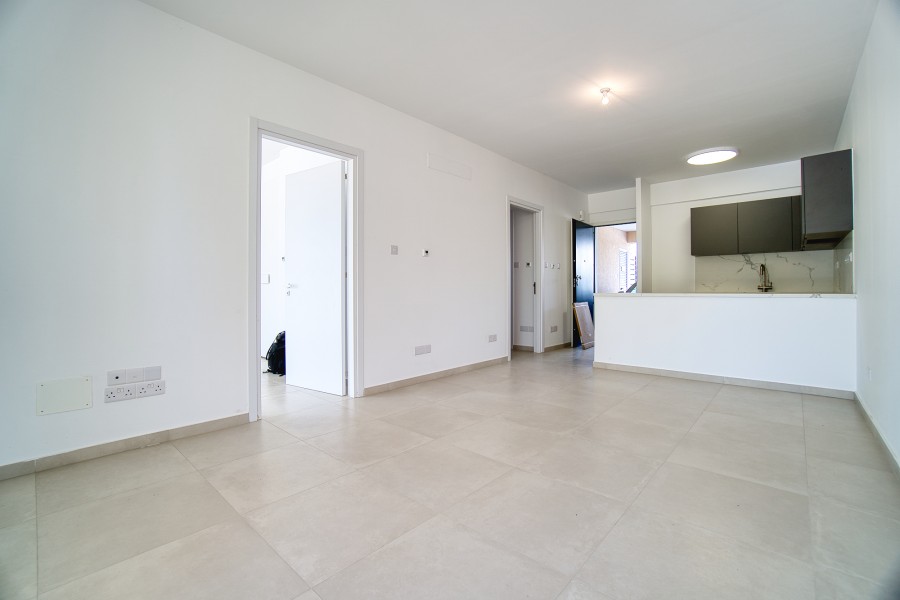 647676-apartment-for-sale-in-limassol_full