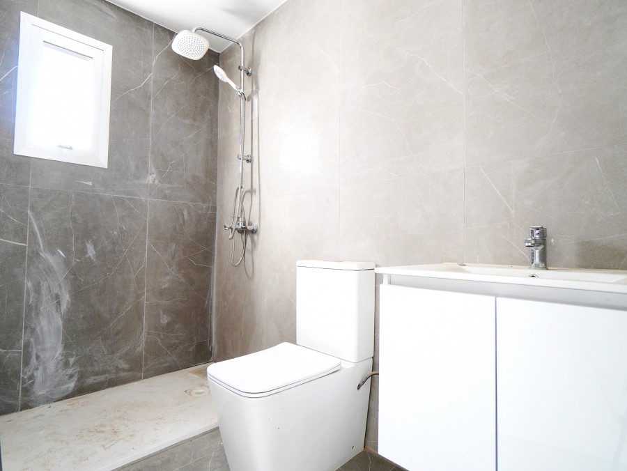 649512-penthouse-for-sale-in-larnaka-harbor_full