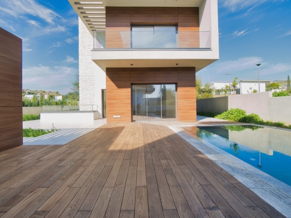 650194 detached villa for sale in mouttagiaka full