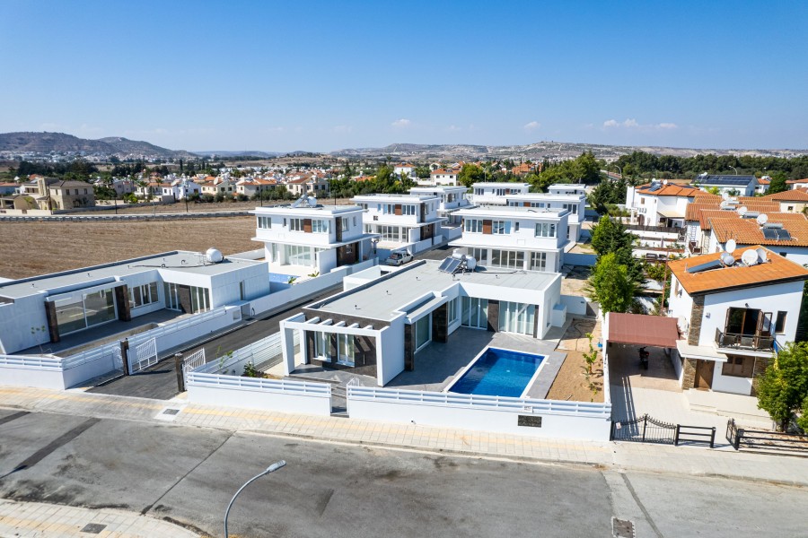 650646-detached-villa-for-sale-in-pyla_full