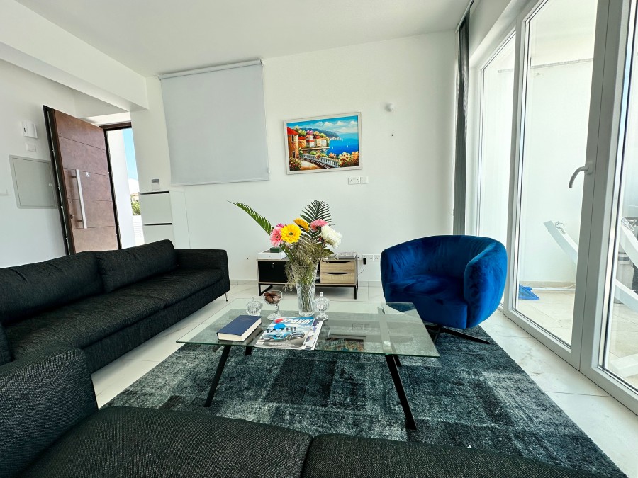 650654-detached-villa-for-sale-in-pyla_full