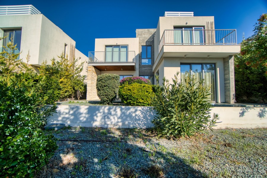 650686-detached-villa-for-rent-in-petridia_full