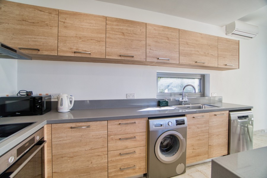 650691-detached-villa-for-rent-in-petridia_full