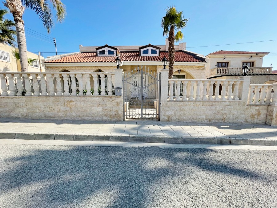 656065-detached-villa-for-sale-in-oroklini_full