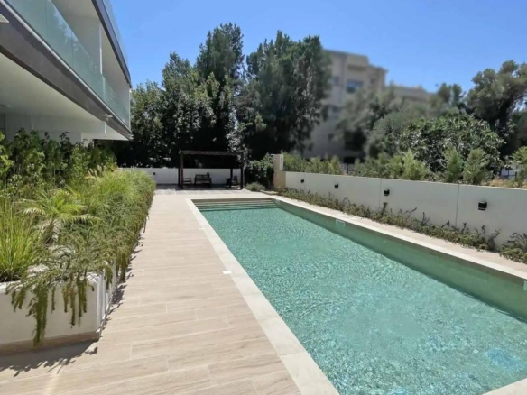 657fd06a724d4225b28ed14ff92b8001 copy large